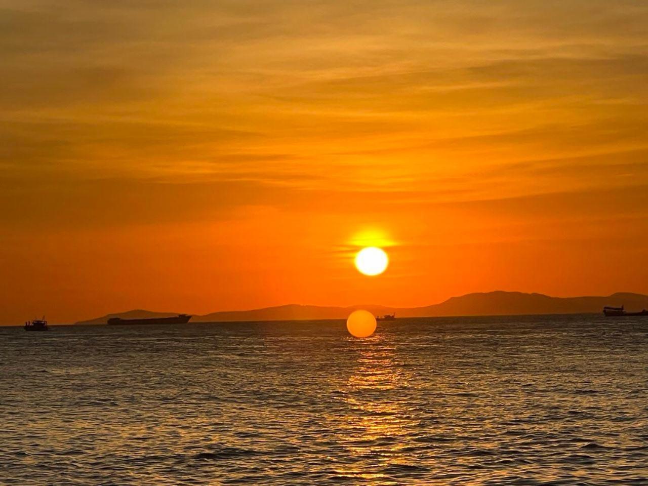 Easy Backpackers Paradise Sihanoukville Exterior photo